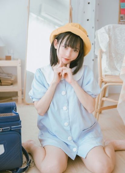 小伙与老太婆系列h_BD英语高清免费观看